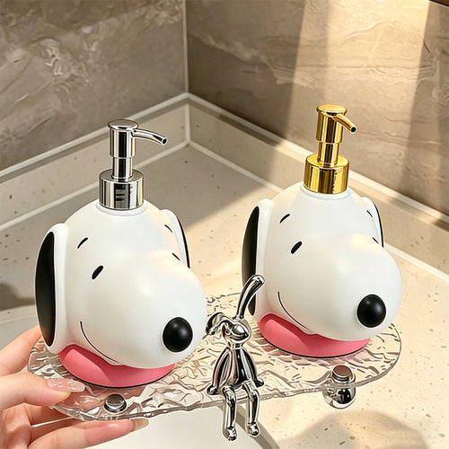 Creative Cartoon Snoopy Soap Dispenser, Home Bathroom Shower Gel Refill Bottle, Desktop Decorative Ornament